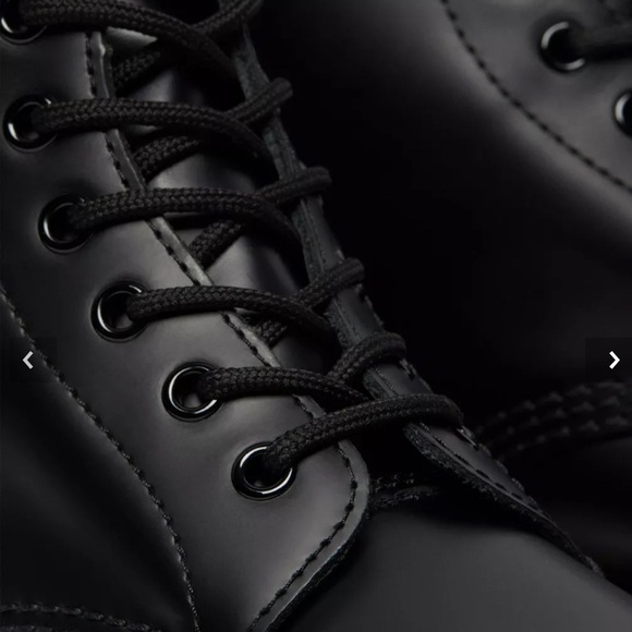 NWT Classic Black Leather Smooth Leather Lace Up Boots Sz US 7 main image 12